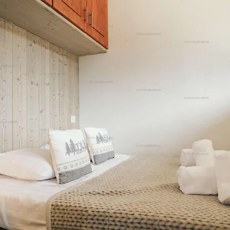 Confortable Pour 6 A Courchevel, Acces Direct Aux Pistes - Fr-1-864-2 谷雪维尔