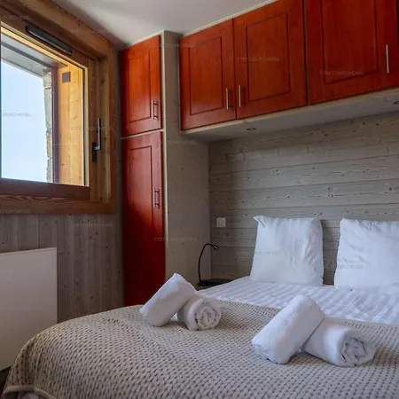 Confortable Pour 6 A Courchevel, Acces Direct Aux Pistes - Fr-1-864-2 * 谷雪维尔