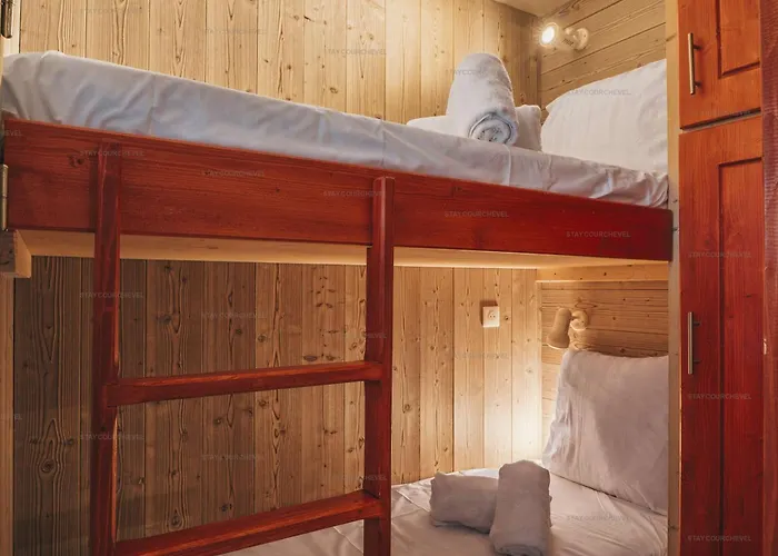 Confortable Pour 6 A Courchevel, Acces Direct Aux Pistes - Fr-1-864-2